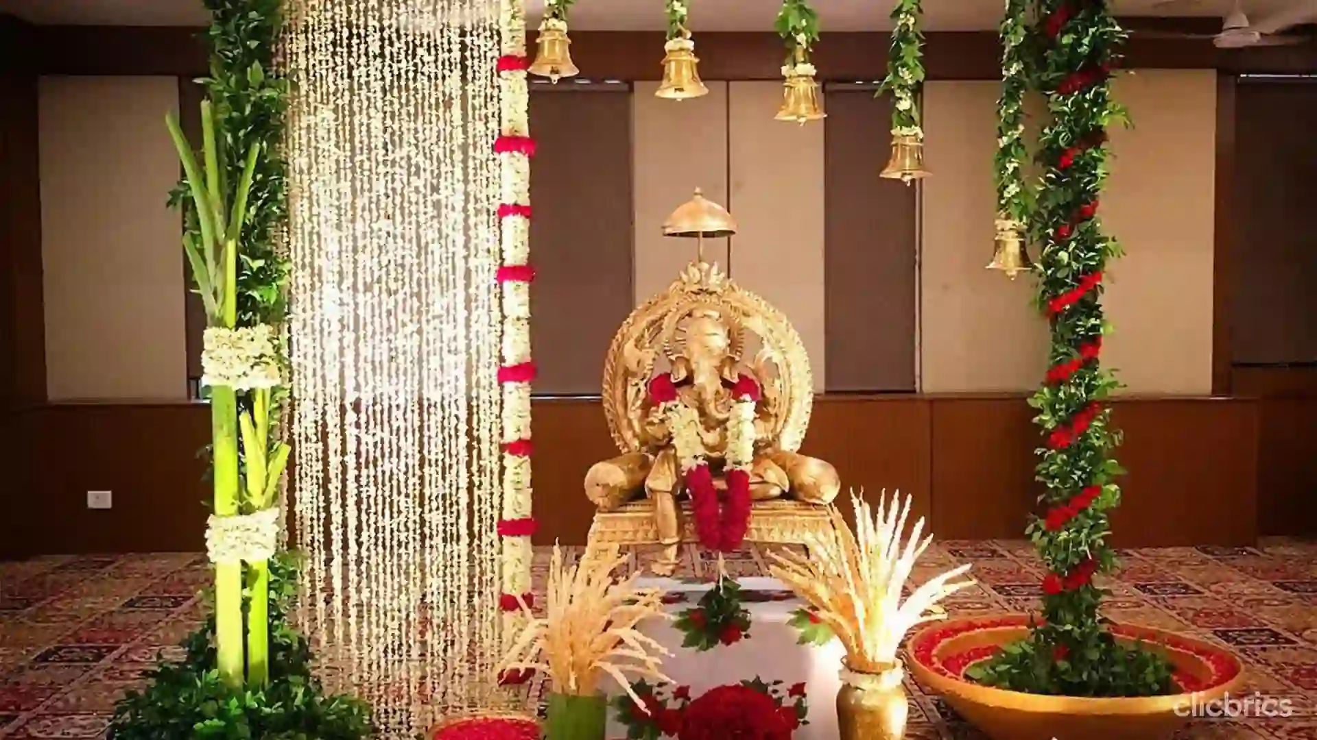 Ganpati Decoration Ideas Ganpati Decoration Photos    1660821198786 Ganpati Decoration At Home With Jasmine And Roses.webp